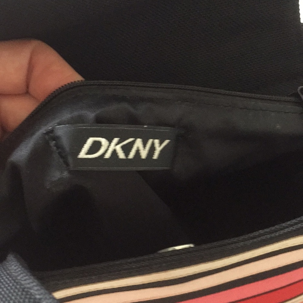 DKNY small totes bag - Picture 3 of 5